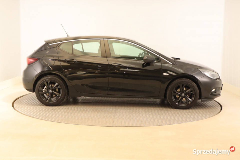 Opel Astra 14 T automatyczna Zabrze