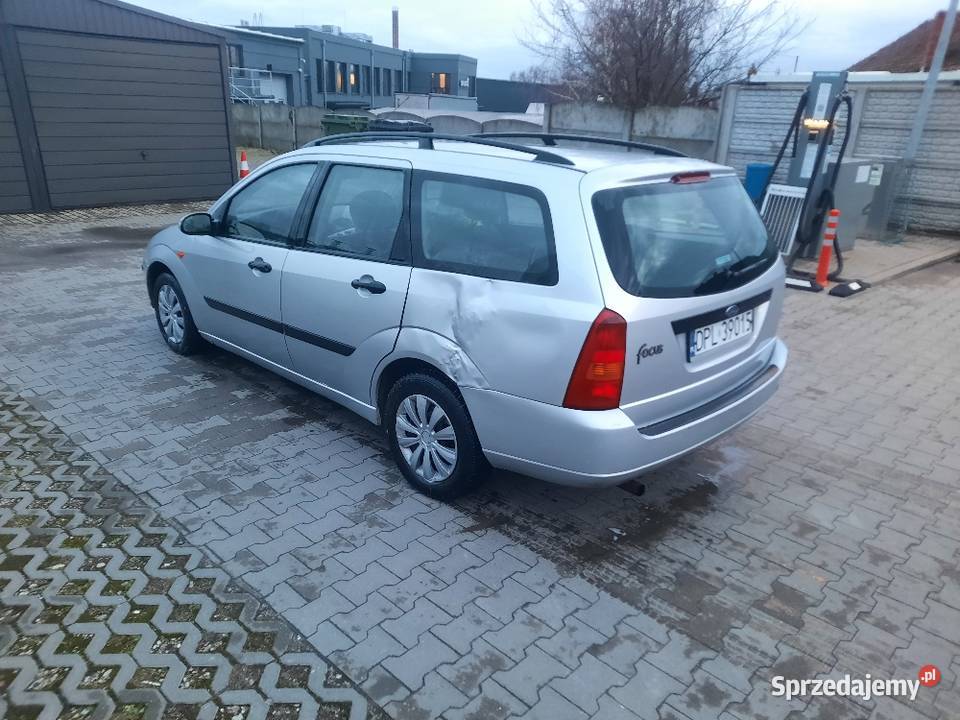 Ford Focus 1.6 benzyna 2000r