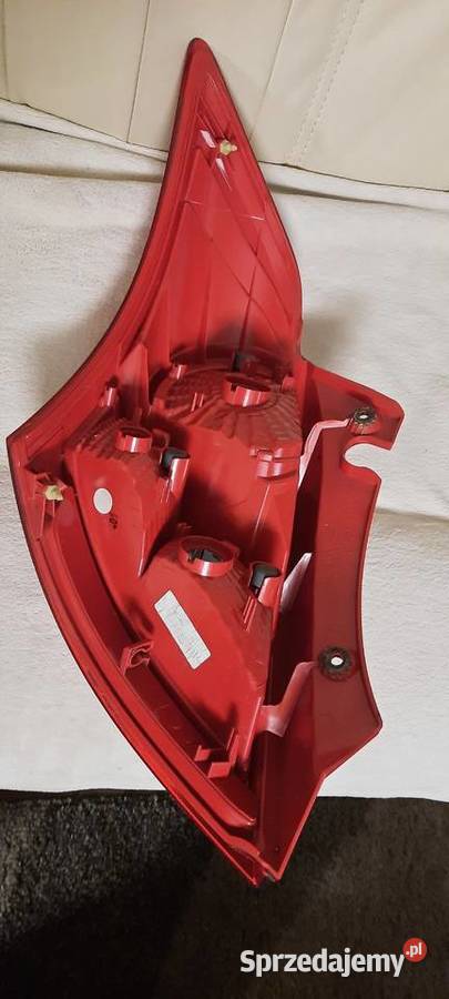 lampa tylnatylnia prawa suzuki swift sport 2015 Części samochodowe Jelenia Góra