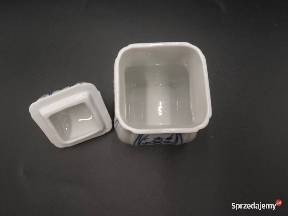 Porcelanowy pojemnik wzór słomkowy Raszków