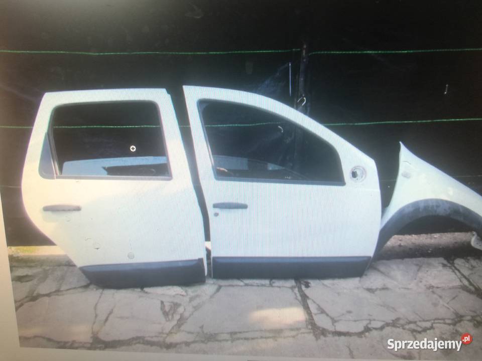 DACIA DUSTER I 2013 R DRZWI PRAWY PRZÓD PRAWE osobowe śląskie Bielsko-Biała