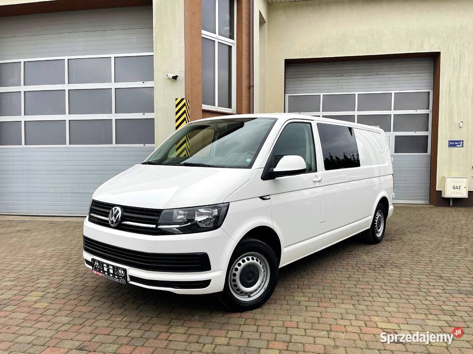 Volkswagen Transporter T6 L2H1 6 osób