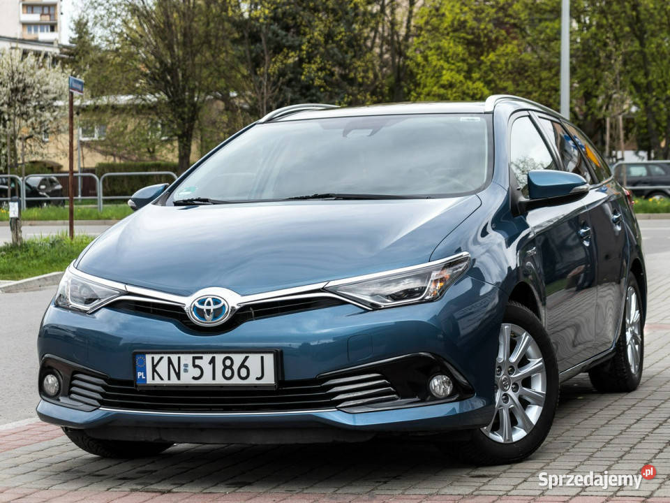 Toyota Auris 18Hybryda99141 II 2012 Nowy Sącz sprzedam
