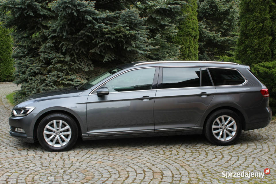 Volkswagen Passat 20 TDI 150 Przebieg 160 lakier metallic Lubań