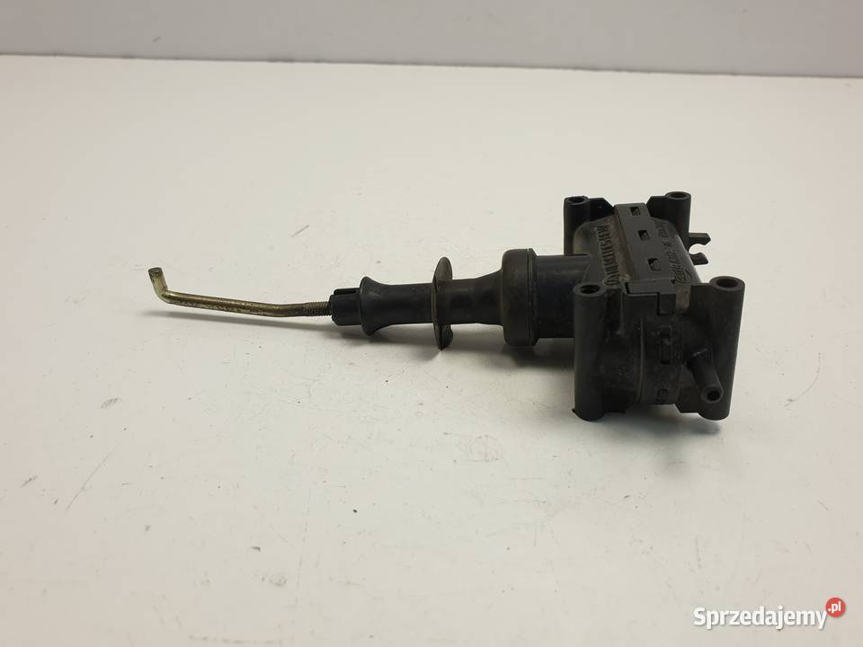 Mercedes W126 SEC SIŁOWNIK TYLNEGO ZAMKA Prawy lubelskie Rudka