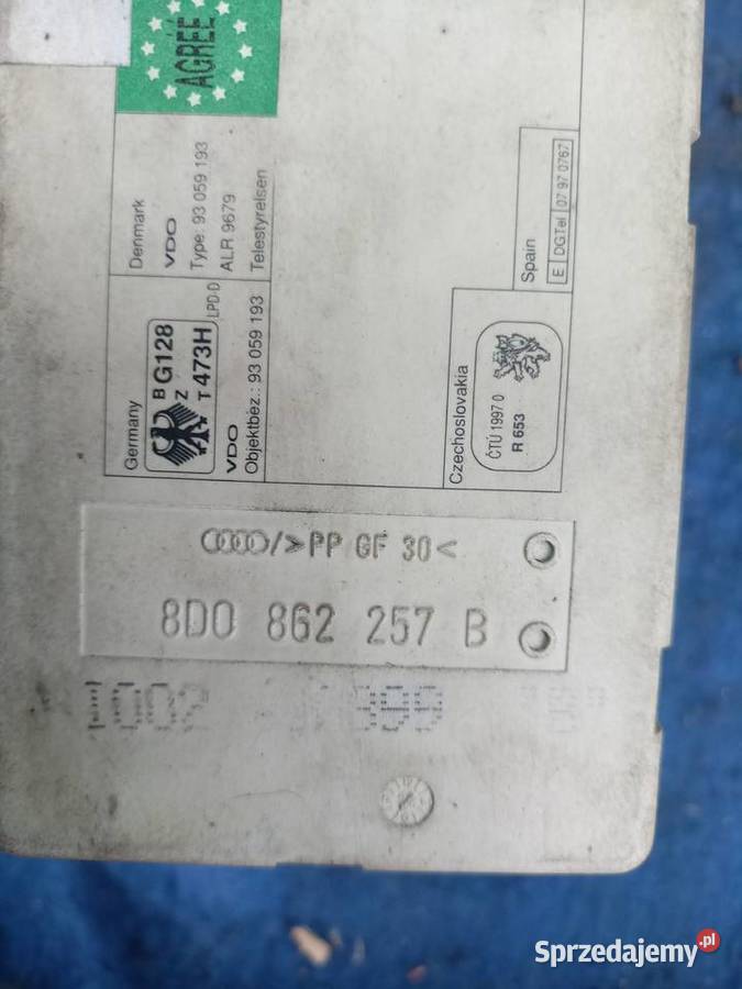 Pompka Centralnego Zamka 8D0 862 257 B Audi A4 śląskie