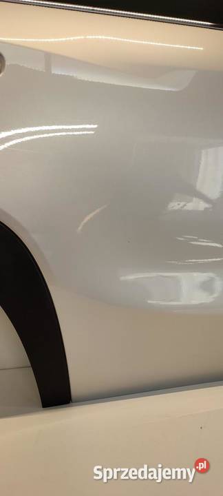 SUZUKI SCROSS SX4 DRZWI PRAWY TYŁ 2024 ZCC