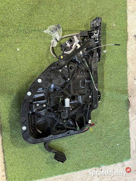 Kompletne poszycie drzwi lewy tył Mercedes GLC Wierzchy Kluckie