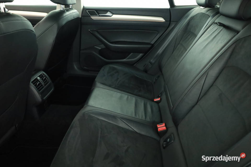 VW Arteon 15 TSI podgrzewane fotele Piaseczno