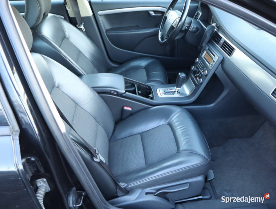 Volvo V70 D5 2400cm3