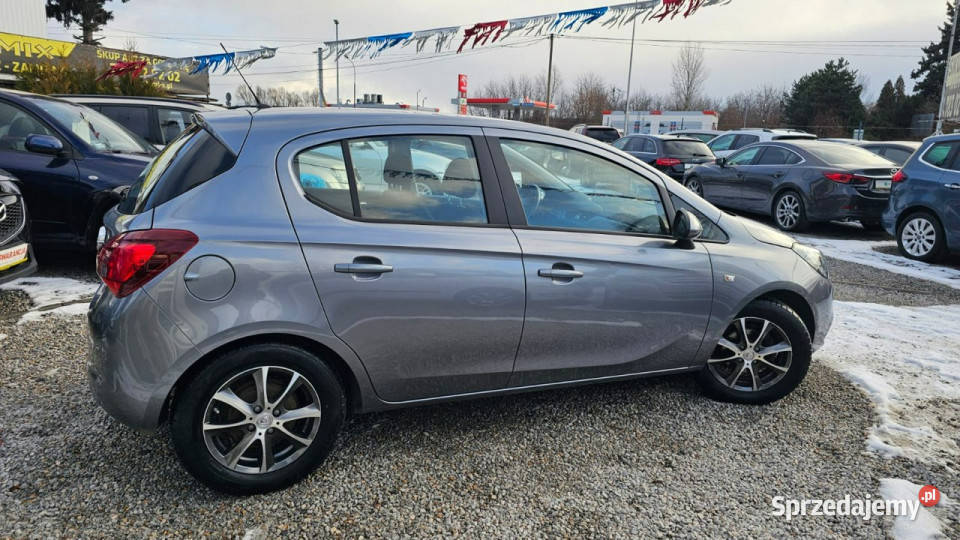 Opel Corsa 14 BENZ 5 Drzwi Niski Udok Przebieg czujnik parkowania Świdnica sprzedam