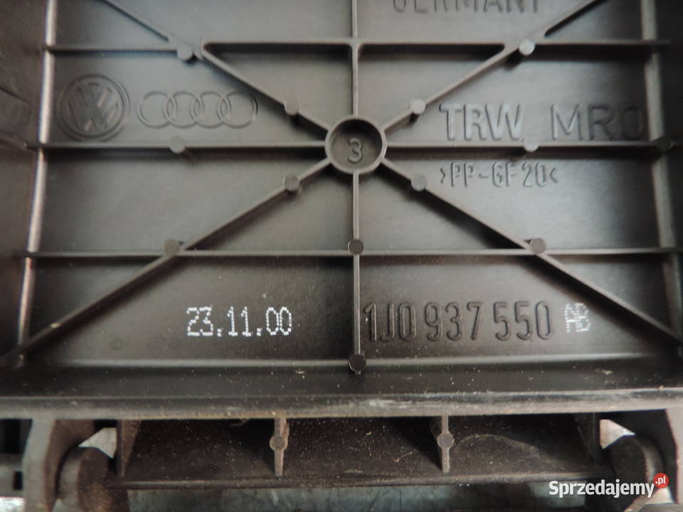 SKRZYNKA BEZPIECZNIKÓW VW SKODA SEAT 1J0937550AB Układ elektryczny sprzedam