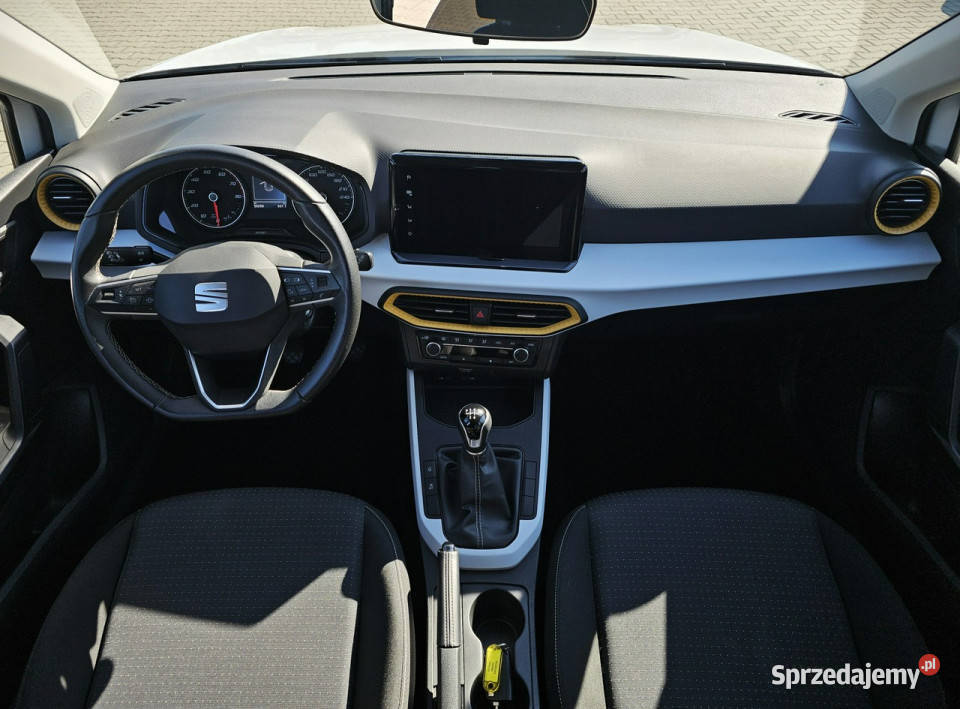 Seat Arona 10TSI 95 Style 1WŁ SalonPL Gwarancja światła do jazdy dziennej sprzedam