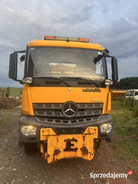 Mercedes Arocs 1824 4x4 Piaskarka Solarka pług Ropczyce