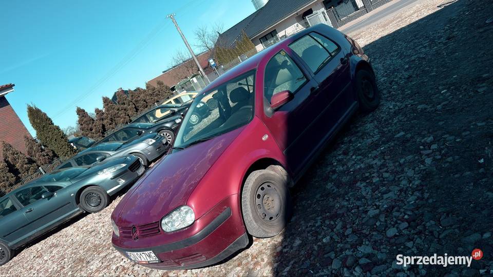 VW Golf IV 14 LPG 75 1999r klima hak radio Szamotuły