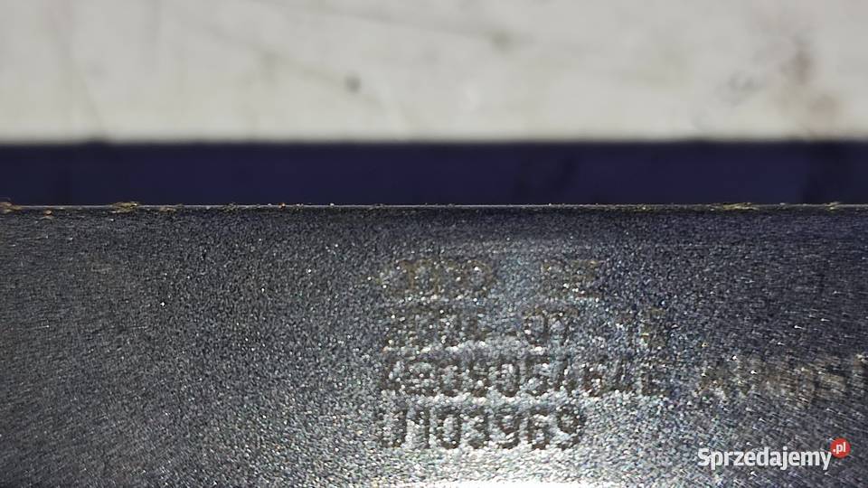 AUDI A8 D3 42 TDI 0510 MOCOWANIA PRZEDNIEGO osobowe świętokrzyskie Włoszczowa