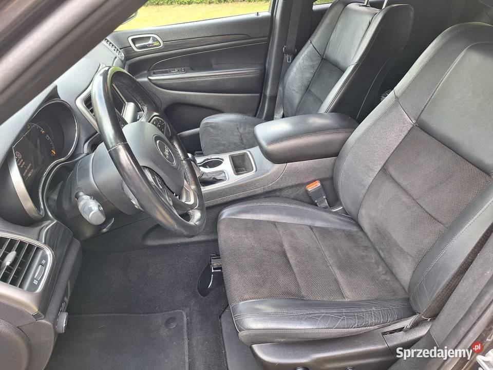 Jeep Grand Cherokee WK2 36 v6 4x4