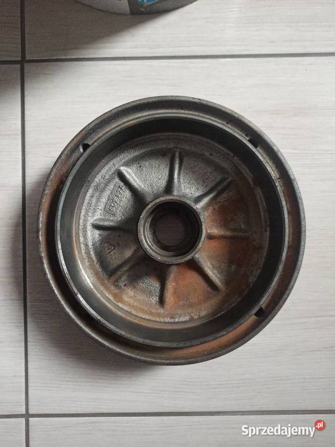 Bęben hamulcowy przód Fiat 126 ST osobowe Sieradz sprzedam