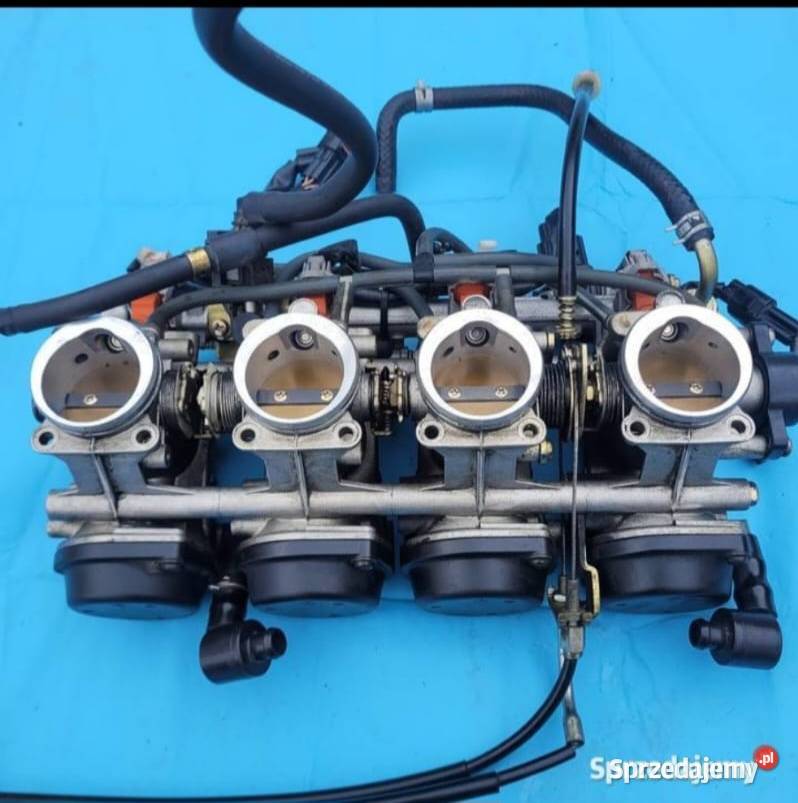 Yamaha R1 RN09 0203 RN 09 PRZEPUSTNICE WTRYSKI Nowy Tomyśl