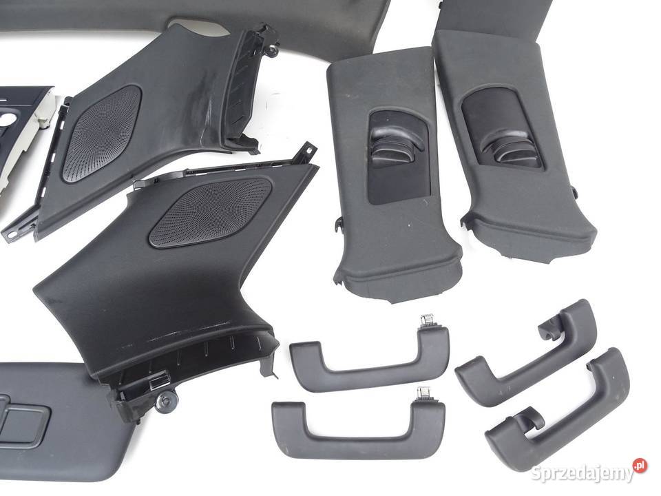 PODSUFITKA KOMPLETNA CZARNA SLINE 8R0867501M