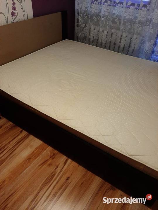 Łóżko 160 x 200 materac Tychy