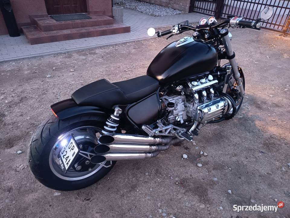 Sprzedam Hondę Varkyria 1500 6000km