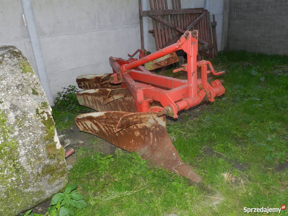 Pług 3 skibowy duże odkładnice dłuta TUR Unia nieuszkodzony Powodów Pierwszy