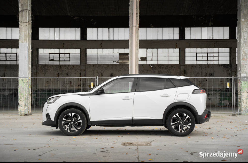 Peugeot 2008 Automat 12 Benzyna Virtualny kokpit Rok produkcji 2022 Warszawa