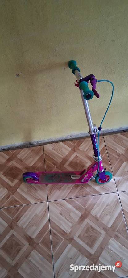 Hulajnoga UŻYWANA Mała Różowa Dziewczynki dolnośląskie Strzelin sprzedam