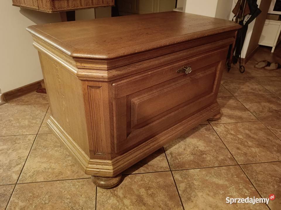 Ciężka dębowa skrzynia kujawsko-pomorskie Lipno