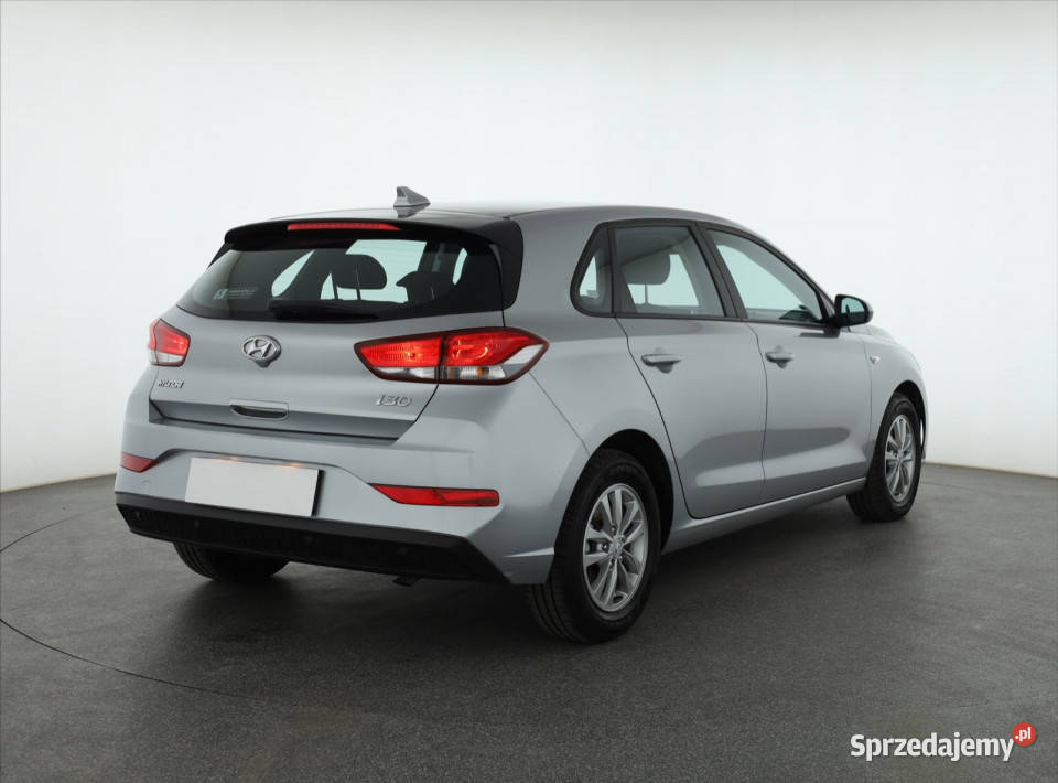 Hyundai i30 15 DPI isofix sprzedam