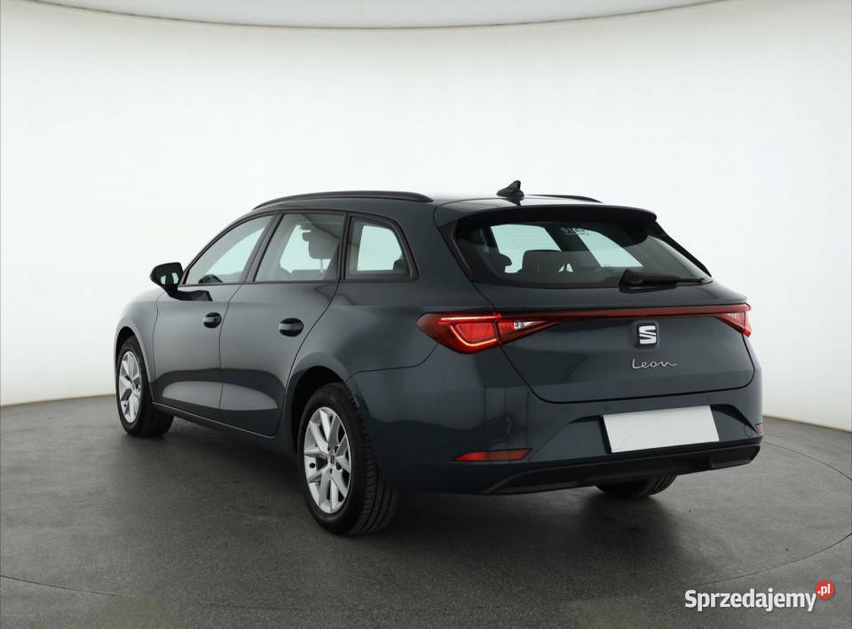 Seat Leon 15 eTSI relingi dachowe Piaseczno