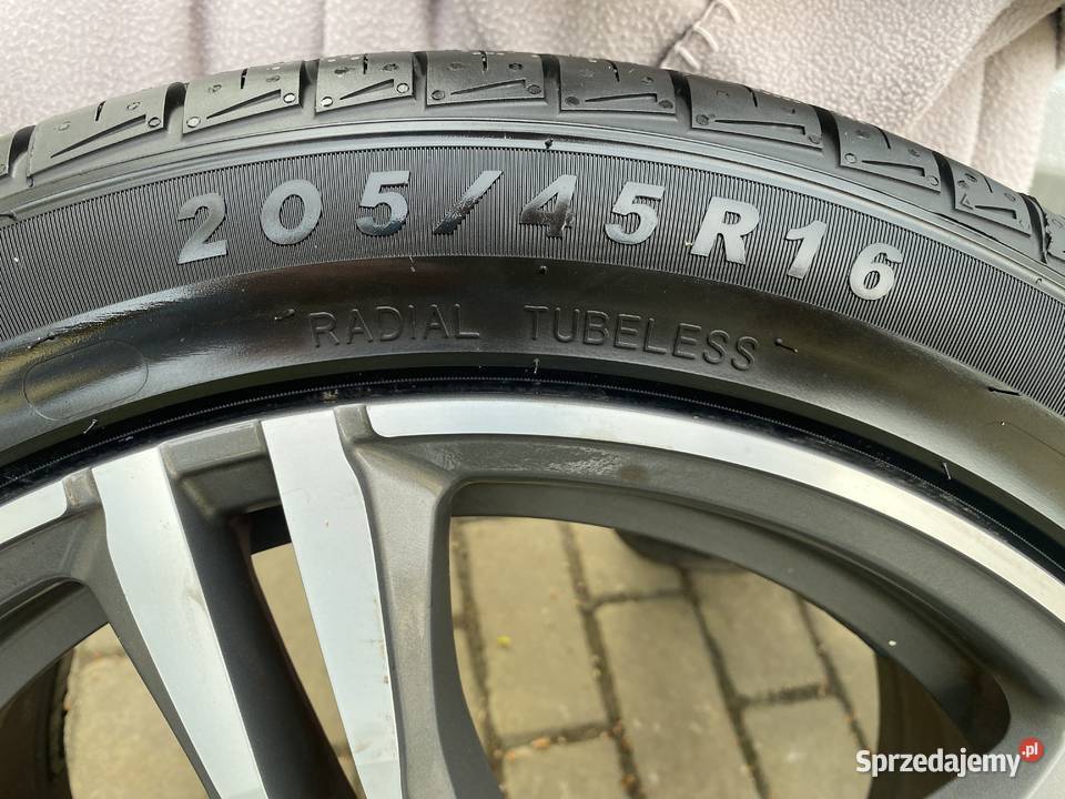 Felgi aluminiowe 5x1143 OZ X5B ET45 opolskie Karczów sprzedam