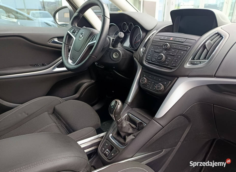 Opel Zafira Tourer 16 CDTI 136 bogate manualna Nowy Sącz