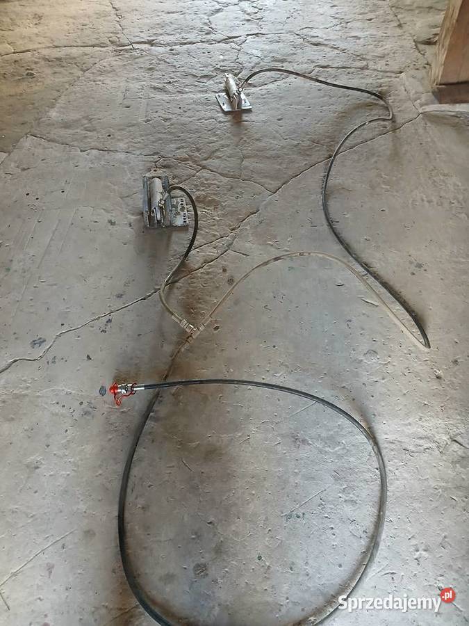 Hamulce hydrauliczne do przyczepy rolniczej Księżomierz-Kolonia