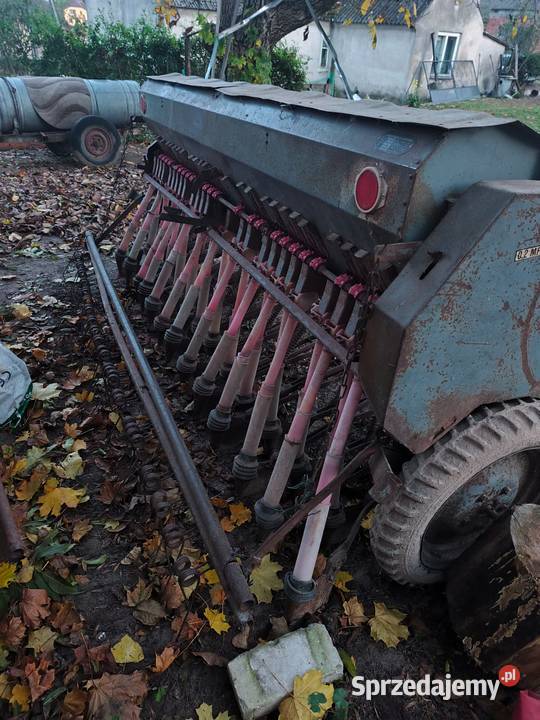 Sprzedam maszyny rolnicze w stanie sprzedam
