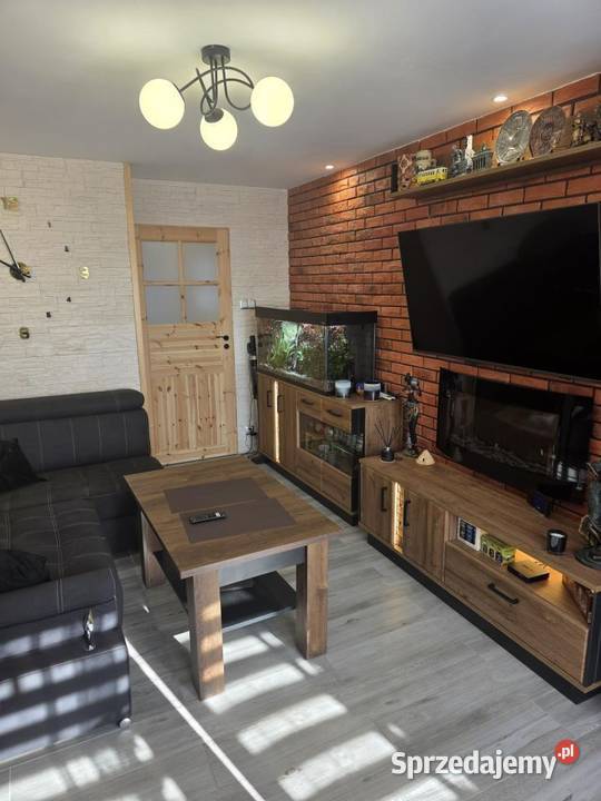 3pok 55met Żmigrodzkiej BALKONPIWNICAWINDA Wrocław