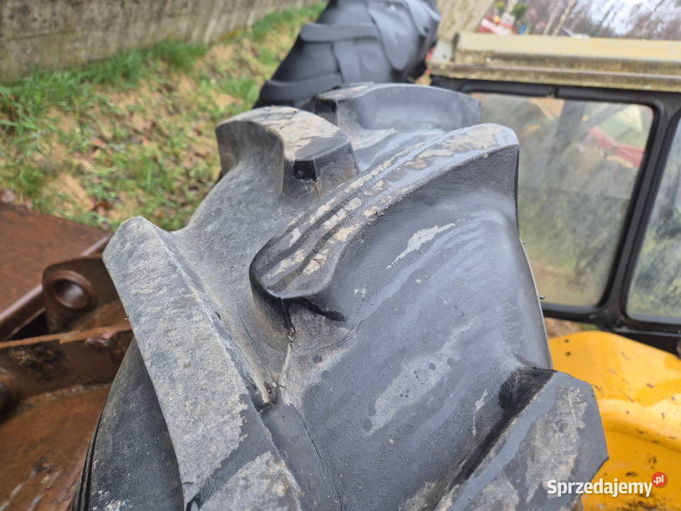 Koła Ursus C330 tył opona 12428 Bucze