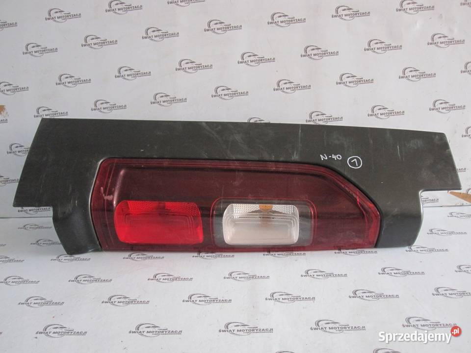 RENAULT TRAFIC III 15r lampa lewa tył 93450955 lewe