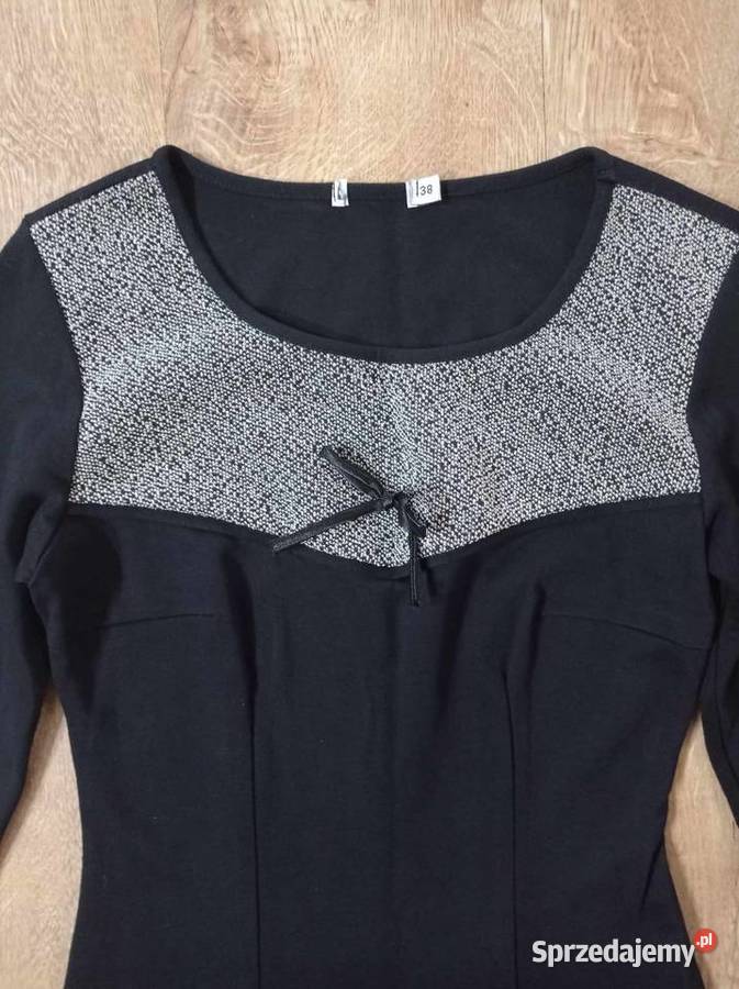 Czarna sukienka z kokardką podlaskie