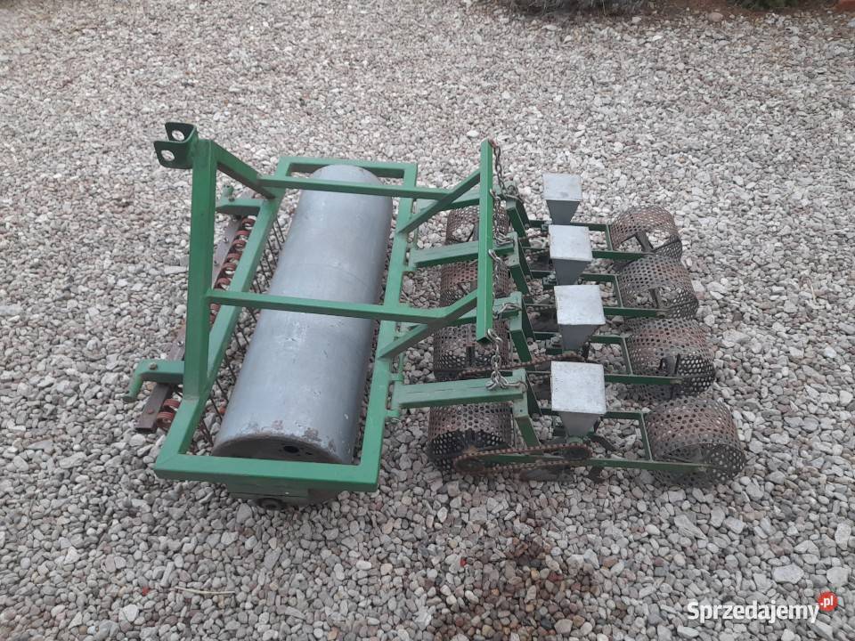 siewnik do cebuli bębenkowy c330