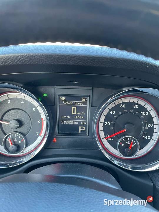 DODGE DURANGO 57 HEMI WERSJA CREW 2013 nawigacja Piotrkówek