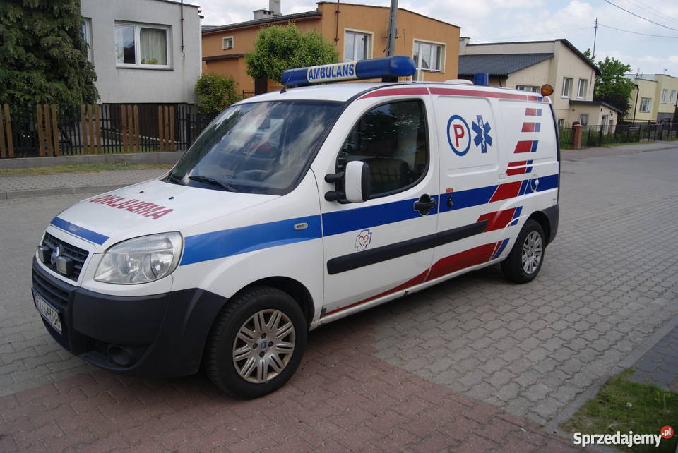 ambulans karetka fiat doblo 2006r nosze 250km Biskupiec