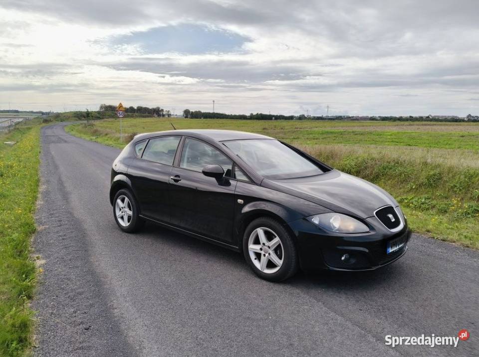 Seat Leon 2011 16TDi lakier metallic Rajkowo