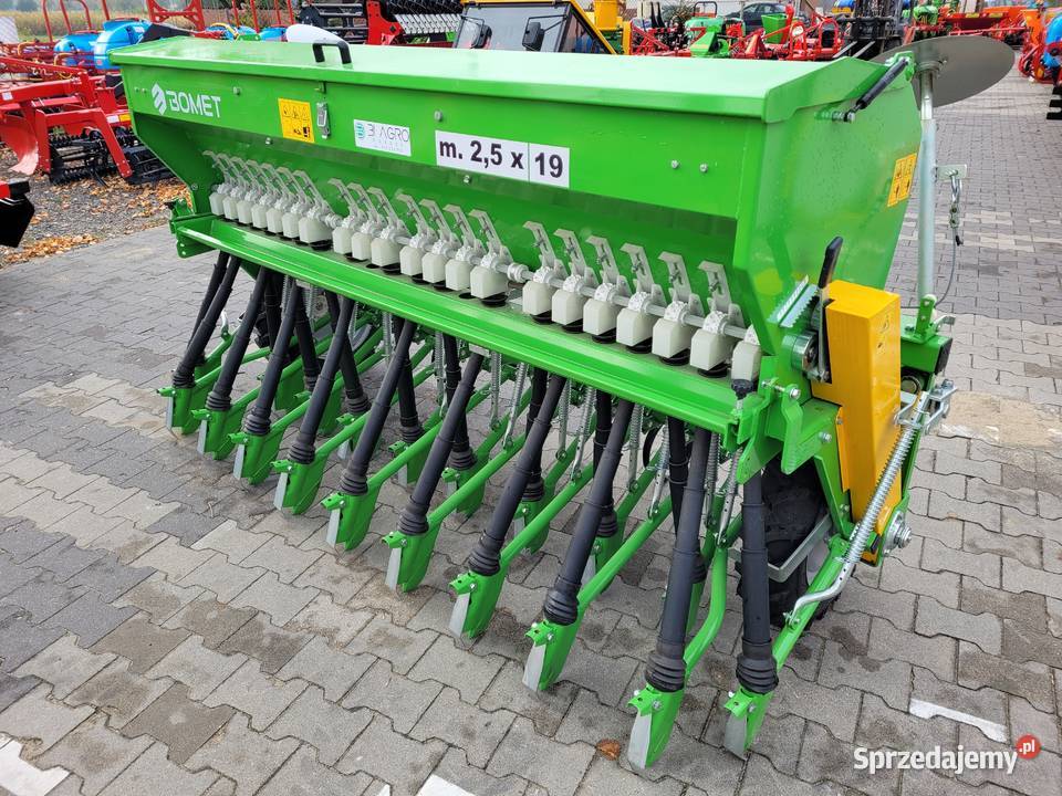 Siewnik zbożowy 25m Bomet Scorpius Agromasz małopolskie Miechów sprzedam