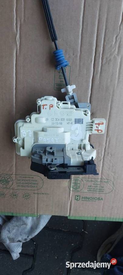Zamek drzwi prawy tył VW PASSAT B7 7PIN Szczecin sprzedam