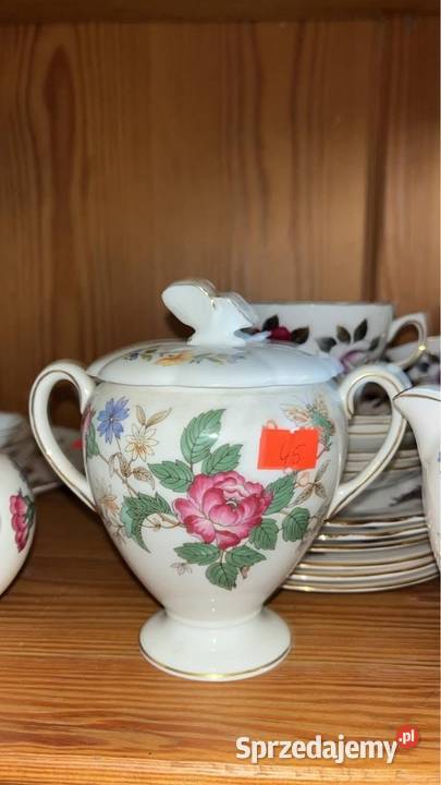 Talerzyk deserowyWedgwood Made in England Z