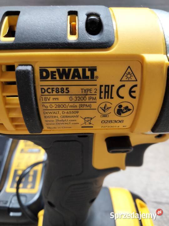 Zakrętarka udarowa DeWalt DCF885