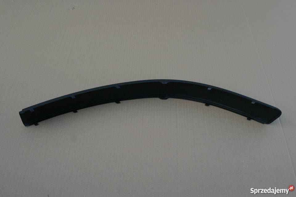 VW PASSAT B5 LISTWA ZDERZAKA PRZÓD LEWA PRAWA listwy na zderzak