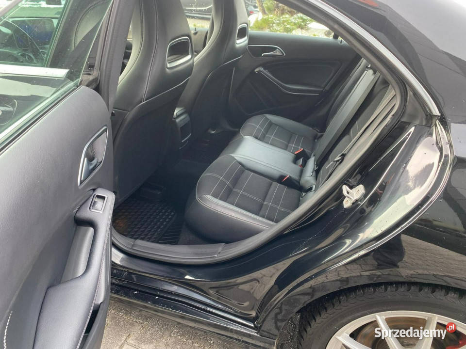 Mercedes CLA 180 LED bixenon podgrz fot android światła do jazdy dziennej Mercedes-Benz Żory